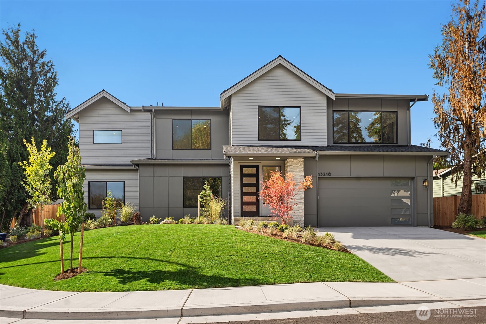 Property at 13216 NE 129th Place
