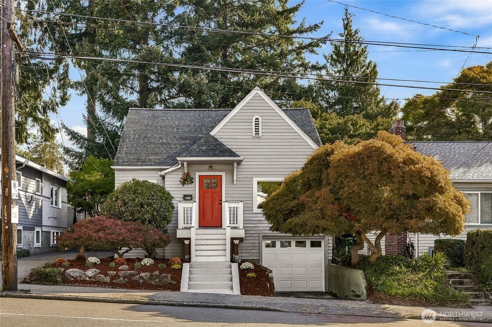 Property photo for 5756 25th Avenue NE