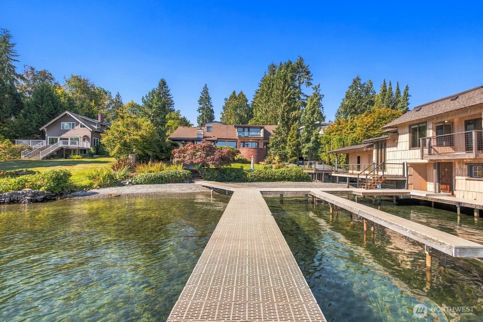 Property at 513 E Davies Loop Road