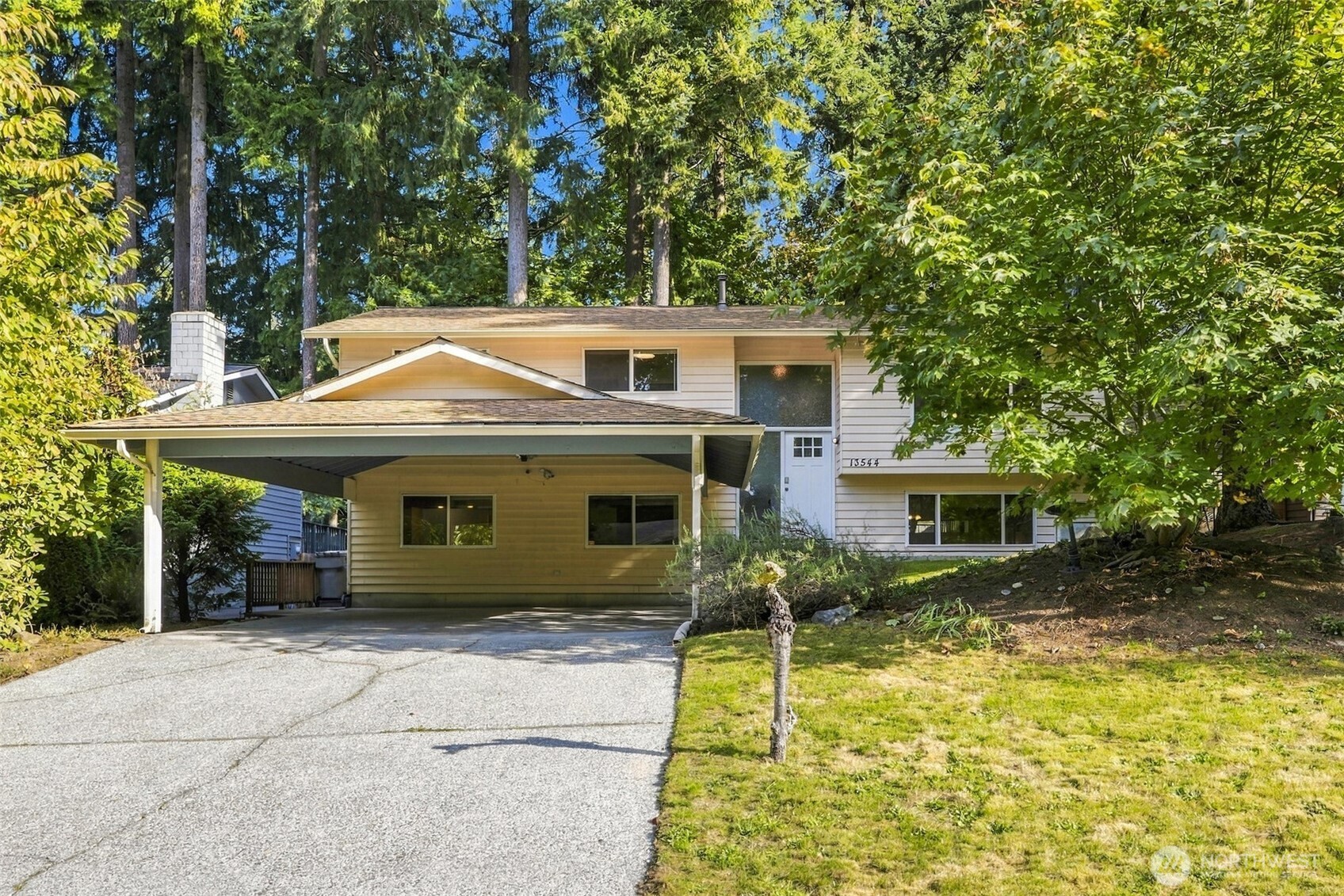 Property photo for 13544 127th Avenue NE