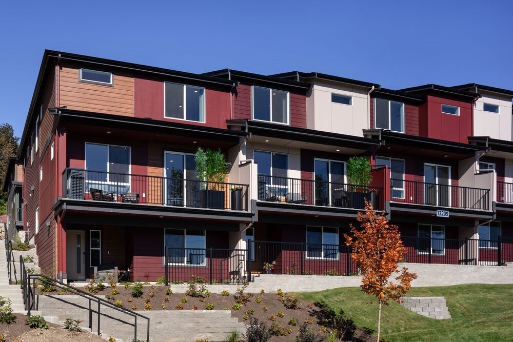 Property photo for 13209 NE 127th Court #D