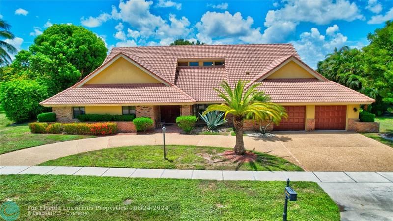 3110 Equestrian Dr Image