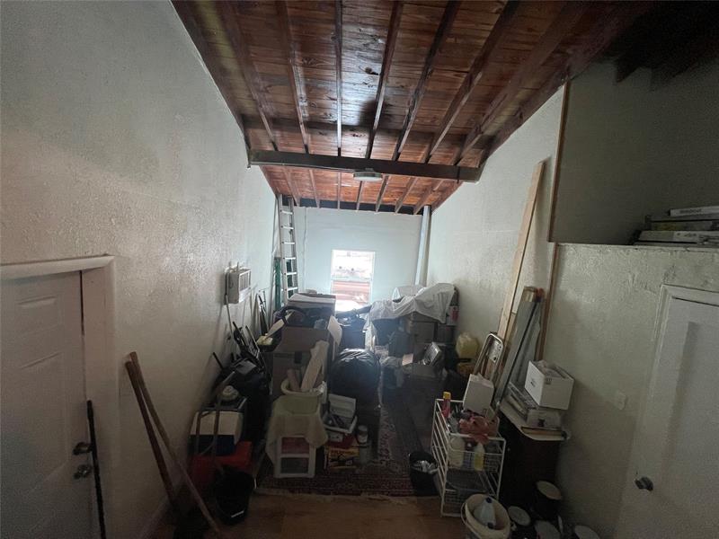 Photo 35