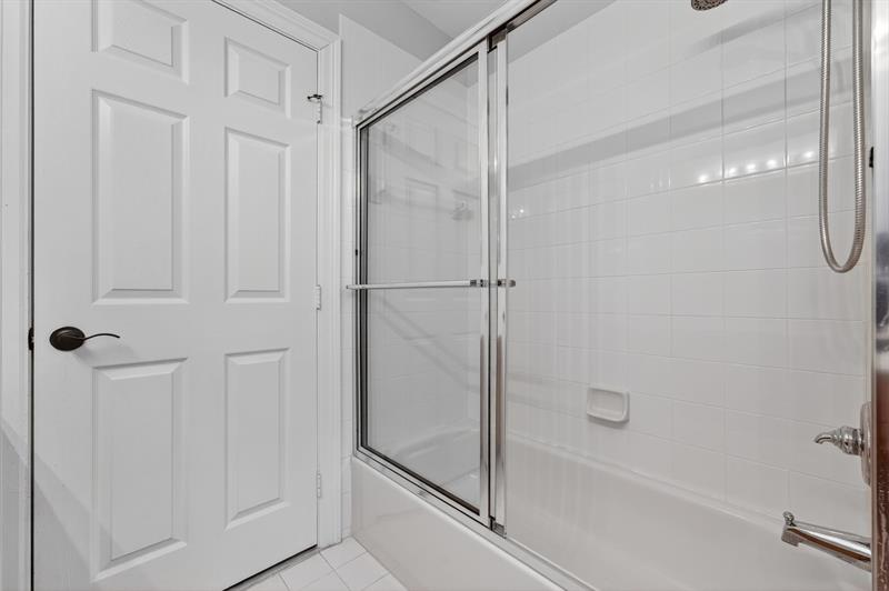 Photo 34