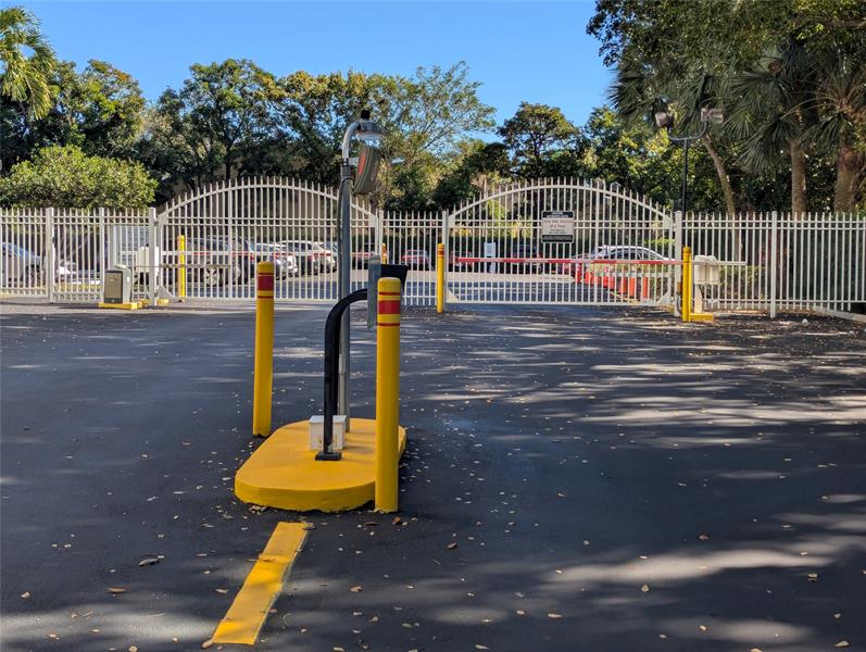 Photo 33