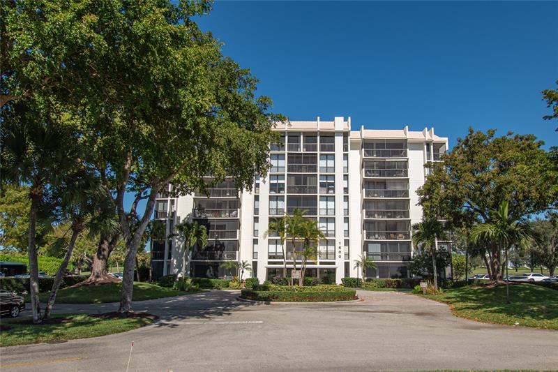 1612 Bridgewood Dr #1612 Image