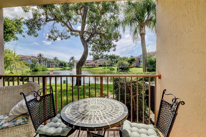 704 Villa Cir #704 Image