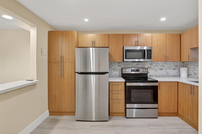 830 S Hollybrook Dr #204 Image