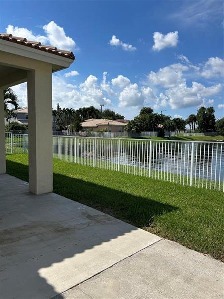 Photo 36