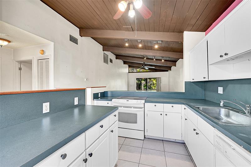235 Briarwood Cir #2-12A Image