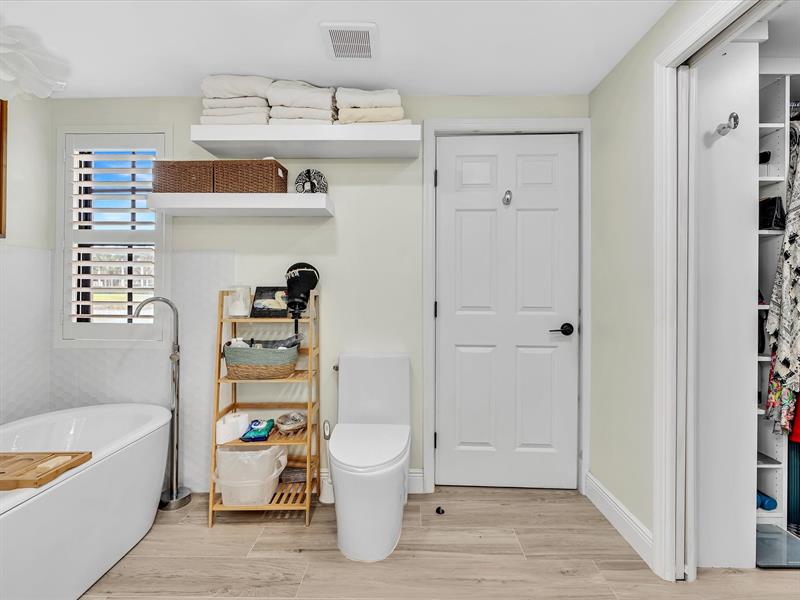 Photo 52
