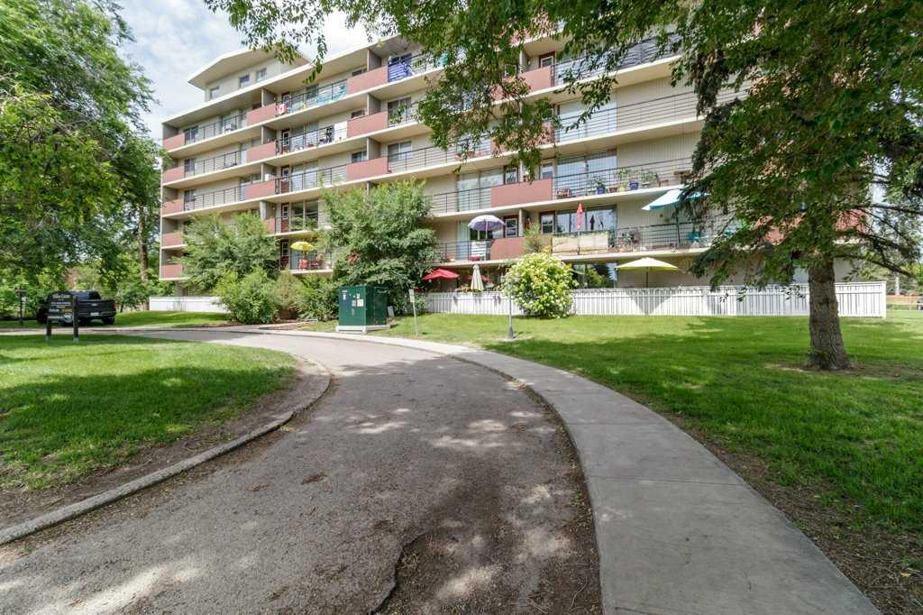 MLS# 247006753