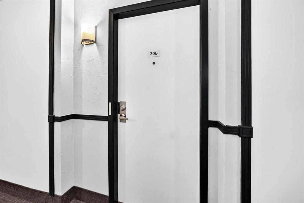 MLS# 246877302