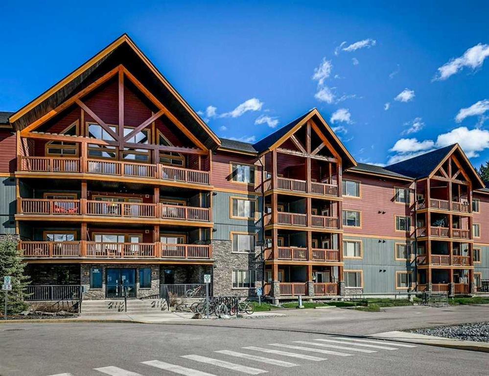 MLS# 247670417