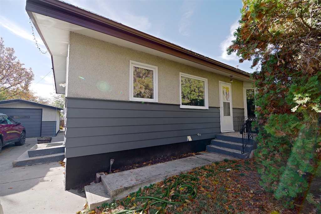 MLS# 248643638