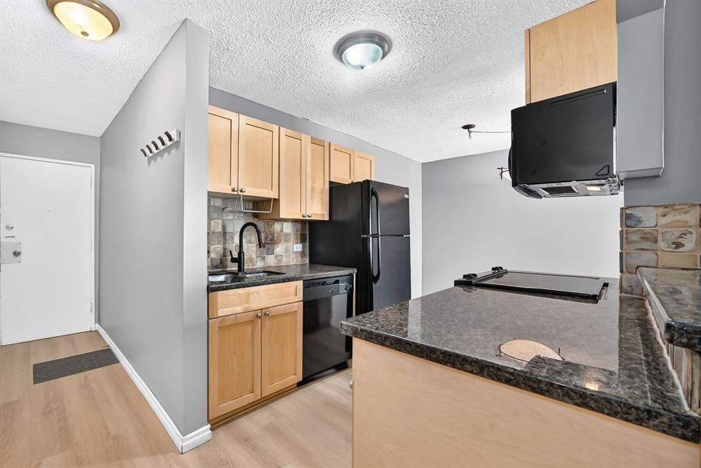MLS# 248695290