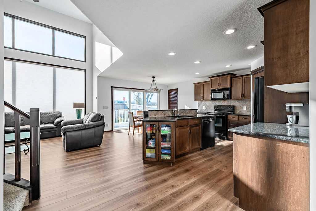 MLS# 248894048
