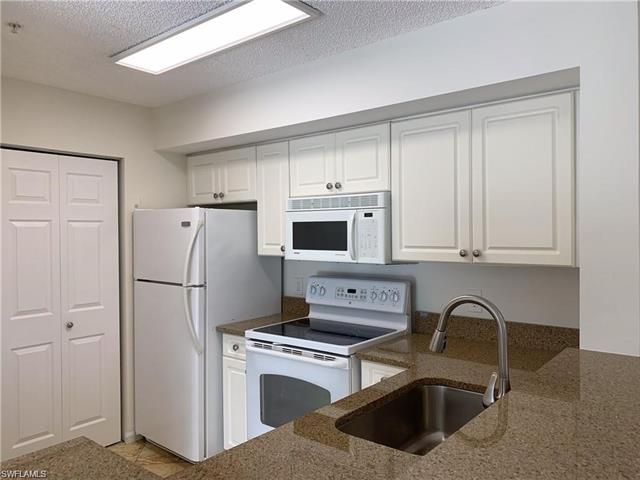 1170 Wildwood Lakes BLVD #207