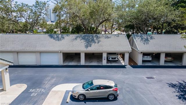 Residence 2-101, photo 22 of 32