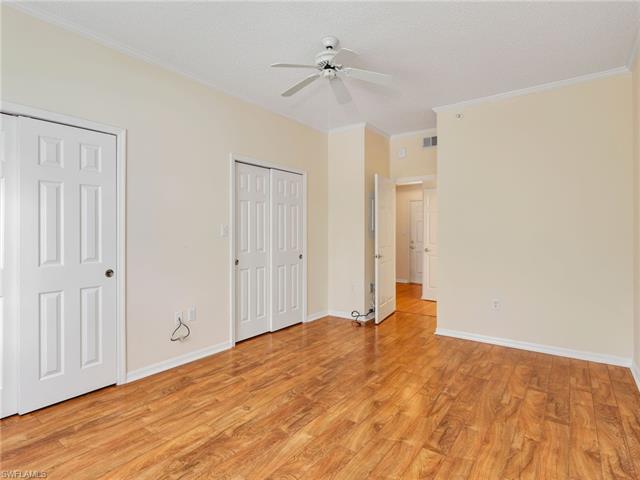 Residence 9-206, photo 21 of 50