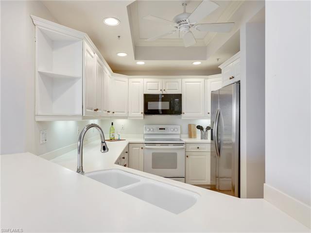 Residence 1007, photo 12 of 49
