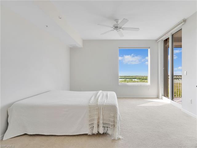 Residence 1007, photo 17 of 49