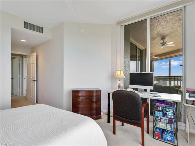 Residence 1007, photo 21 of 49