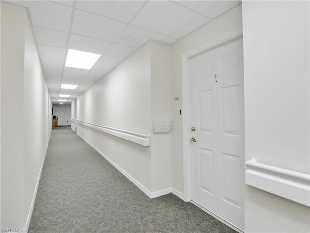 Residence 9-301, photo 2