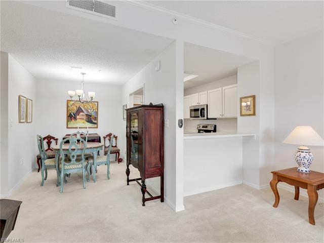 Residence 9-301, photo 4