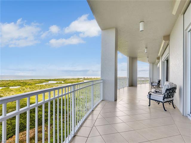 Residence 707, photo 32 of 50