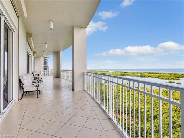 Residence 707, photo 33 of 50