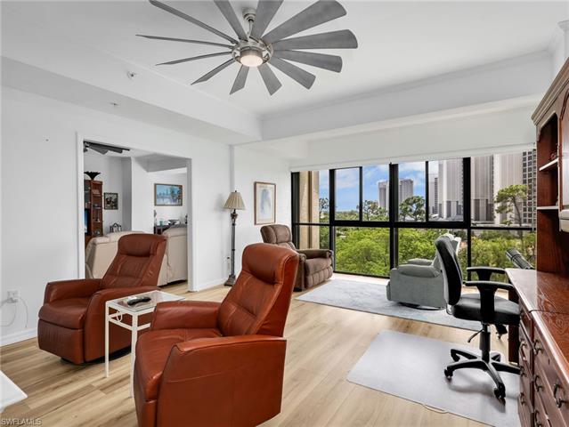 Residence 2-501, photo 12 of 50