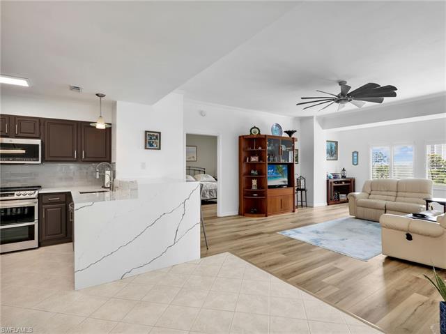 Residence 2-501, photo 6 of 50
