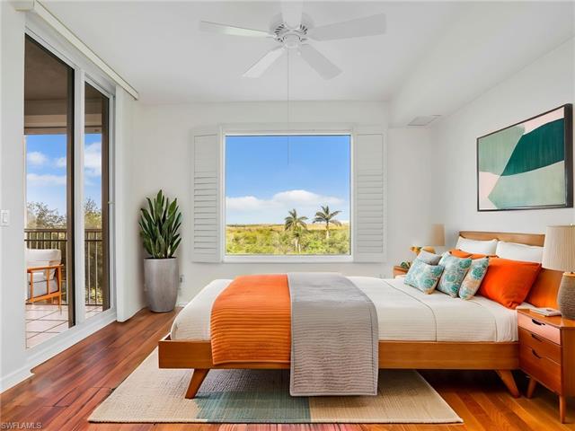 Residence 307, photo 12 of 50