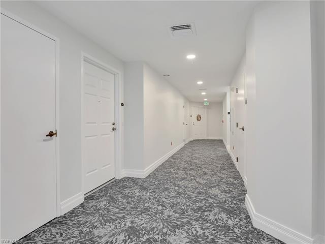 Residence 307, photo 2