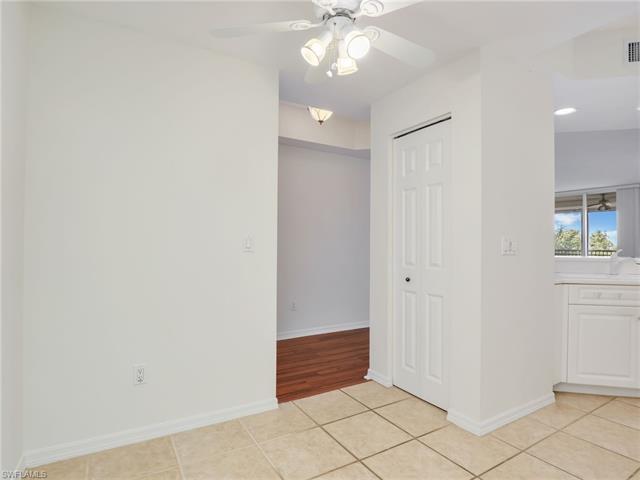 Residence 307, photo 23 of 50