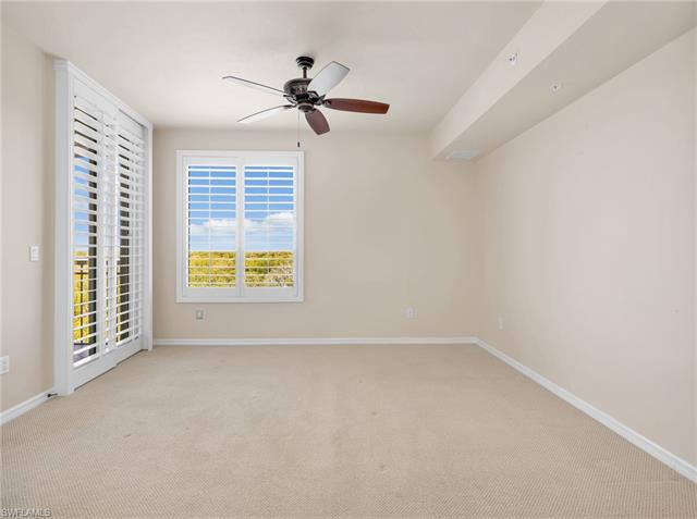 Residence 202, photo 22 of 49