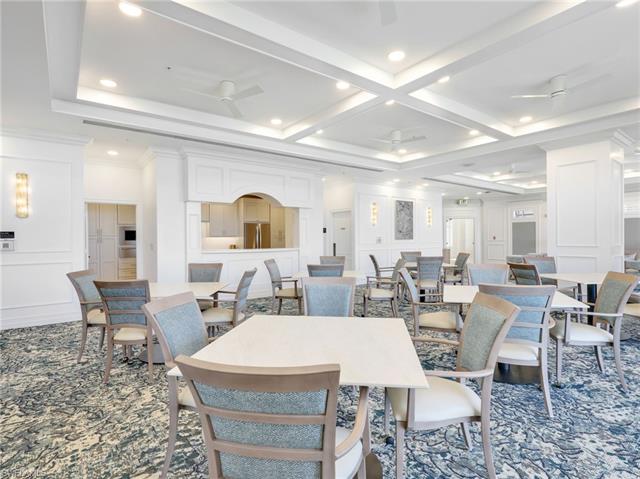 Residence 2-201, photo 43 of 48