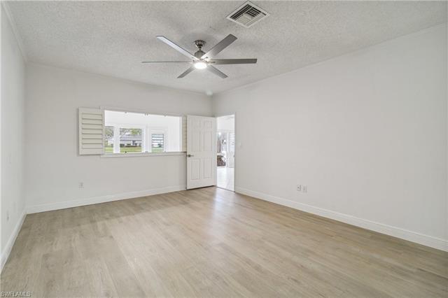 Residence 6-103, photo 5 of 40