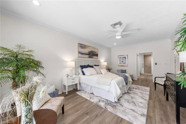 Residence 4-103, photo 22 of 44