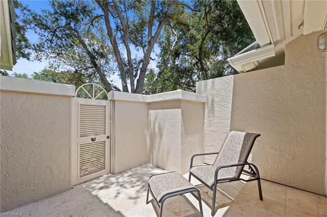 Residence 4-103, photo 26 of 44