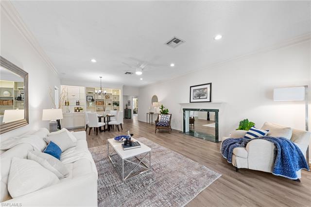 Residence 4-103, photo 3