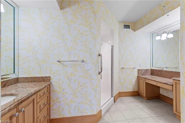 Residence 408, photo 25 of 48