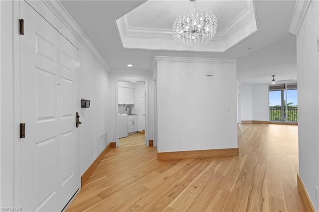 Residence 408, photo 6 of 48