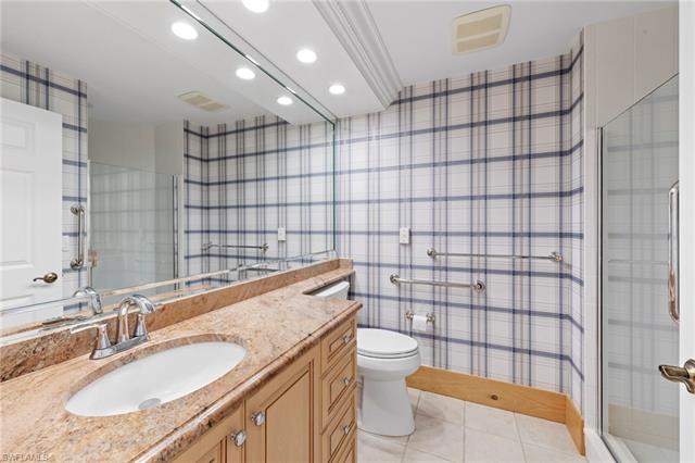 Residence 408, photo 9 of 48