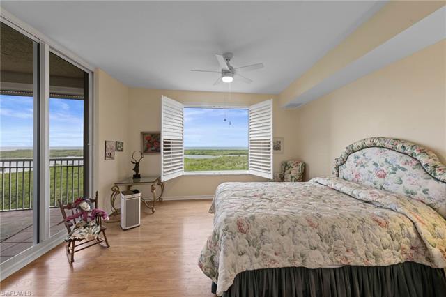 Residence 904, photo 17 of 38