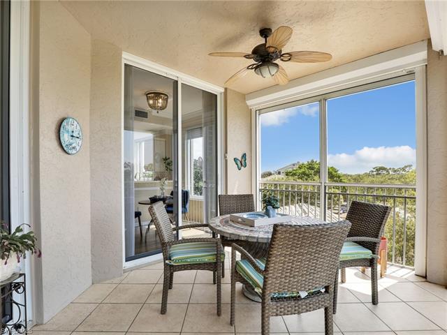 Residence 301, photo 16 of 42