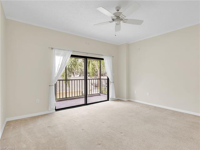 Residence 2-201, photo 7 of 25