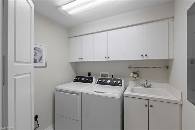 Residence 606, photo 21 of 49