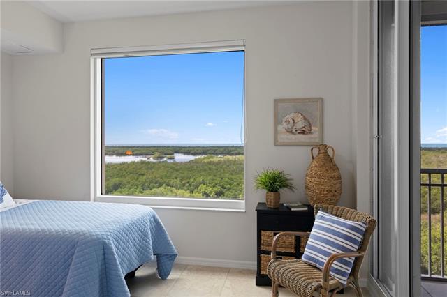 Residence 606, photo 25 of 49
